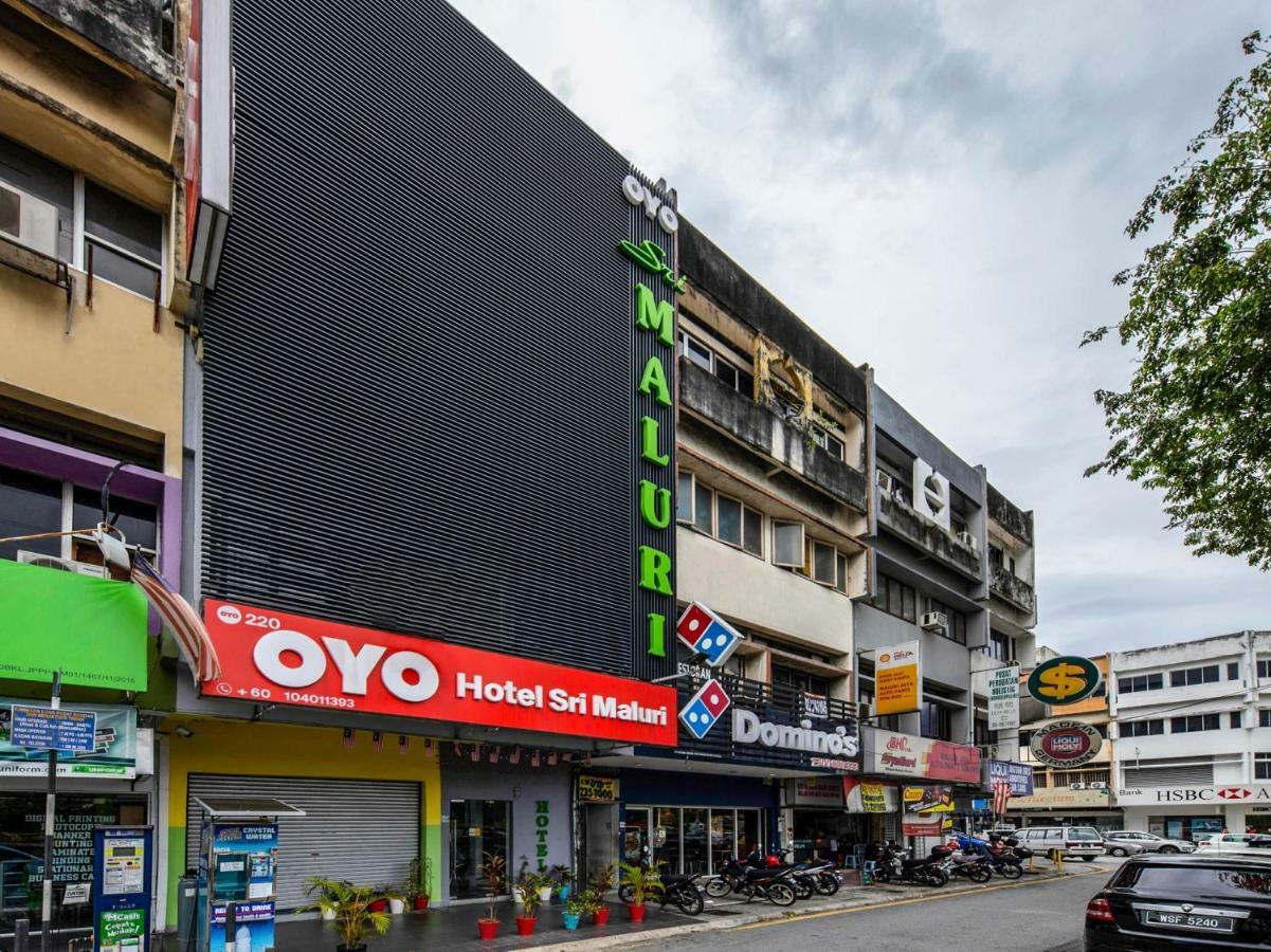 Oyo 220 Hotel Sri Maluri كوالالمبور المظهر الخارجي الصورة