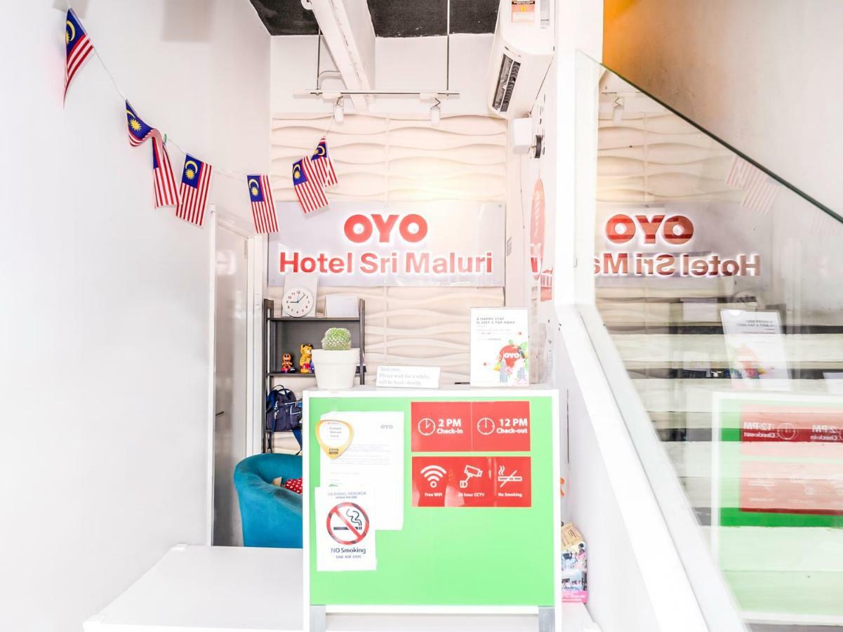 Oyo 220 Hotel Sri Maluri كوالالمبور المظهر الخارجي الصورة