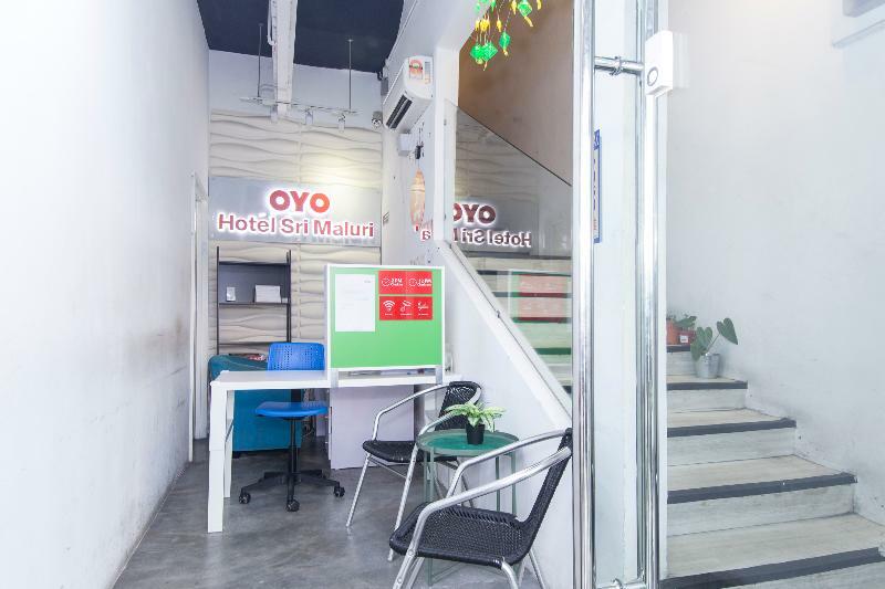 Oyo 220 Hotel Sri Maluri كوالالمبور المظهر الخارجي الصورة