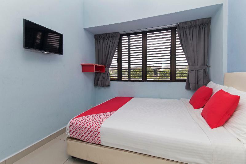 Oyo 220 Hotel Sri Maluri كوالالمبور المظهر الخارجي الصورة