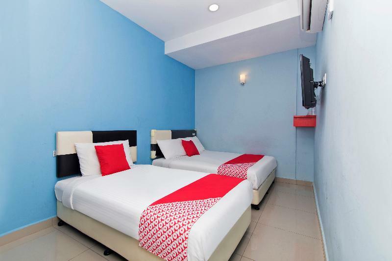 Oyo 220 Hotel Sri Maluri كوالالمبور المظهر الخارجي الصورة